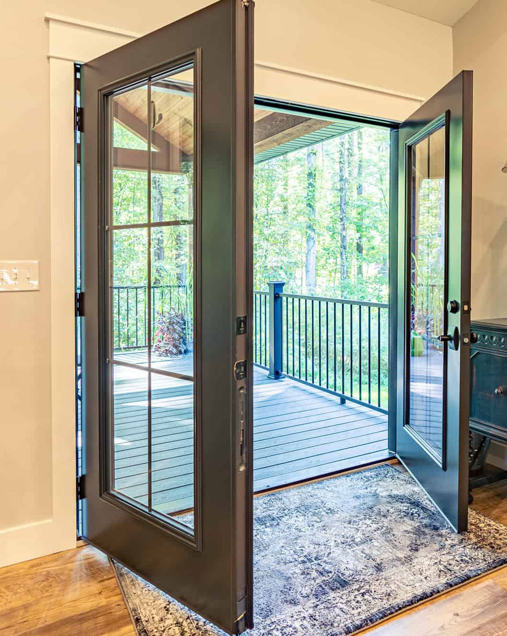 Storm doors